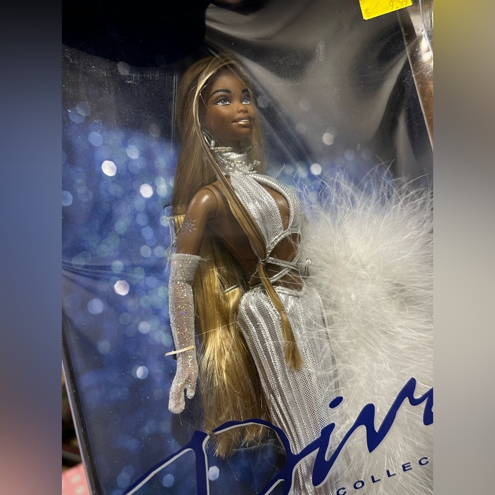 Barbie Doll Diva Collection Gone Platinum -NIB - Picture 3 of 4